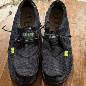 Hey Dude Men's Black and Neon Green Loafers